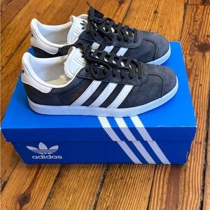 Adidas Gazelle Dark Grey